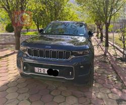 جيب جراند شيروكي